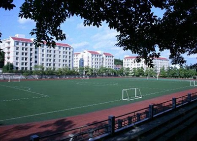 2025年初中生可以读的昭通新能源汽修学校