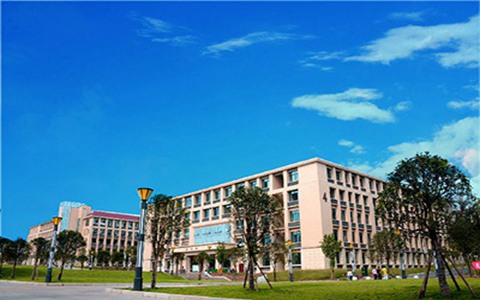 四川省南江县职业中学2021年热门专业是哪些