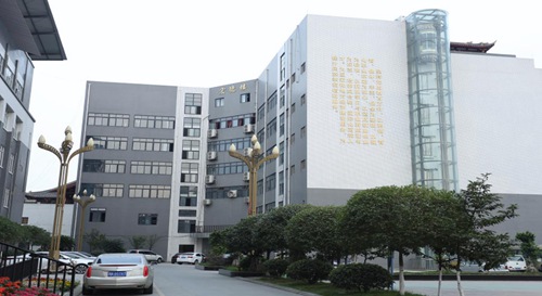 厦门2023女孩报初中什么专业好 女孩选哪些专业好